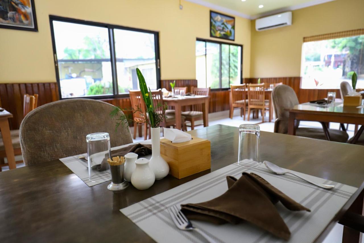 Siddhartha Riverside Resort, Chumlingtar Makaising Eksteriør billede