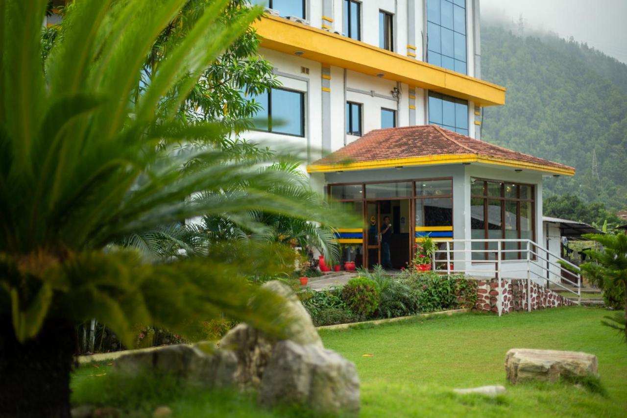 Siddhartha Riverside Resort, Chumlingtar Makaising Eksteriør billede